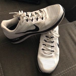 Nike Tennis shoes